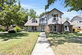 Building Photo - 2704 Wolff Dr