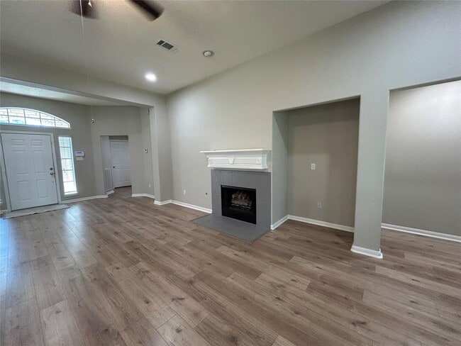 Building Photo - 8714 Willancy Ln