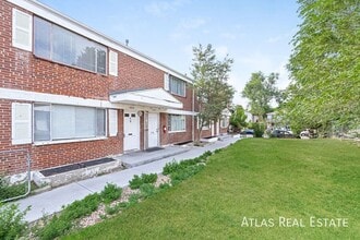 Building Photo - 1853 W Mosier Pl