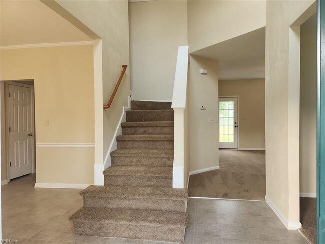 Building Photo - 202 Red Duck Cir