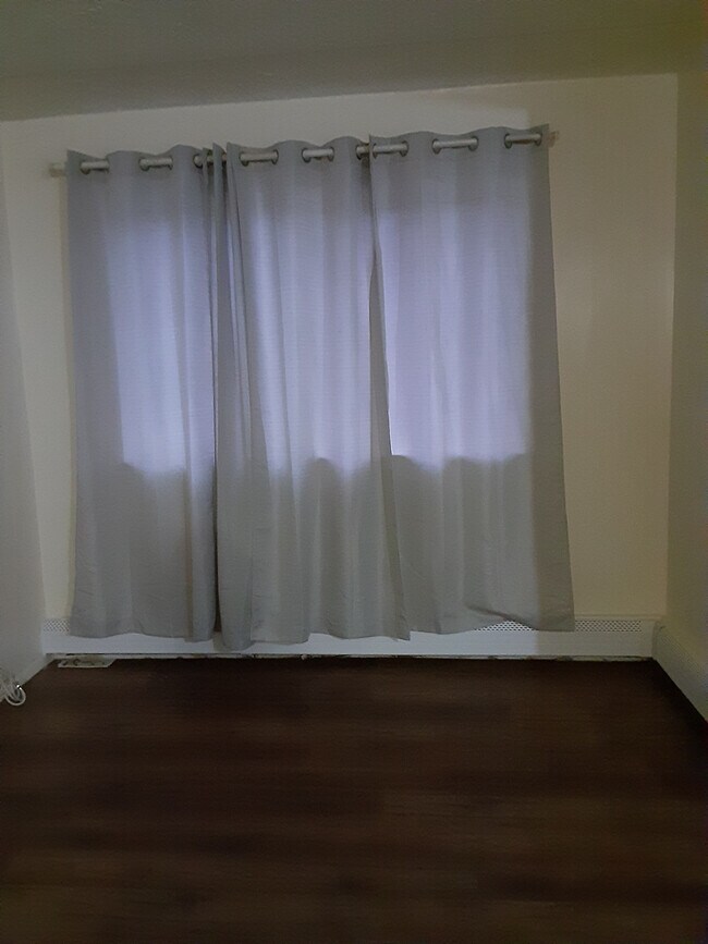 Living room - 2056 Grand Ave