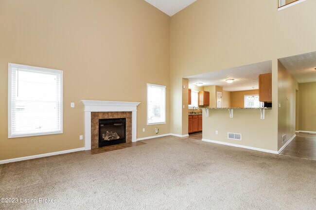 Foto del edificio - 11912 Longview Farm Dr