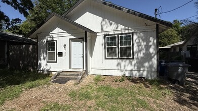 Building Photo - 1723 Eugene St