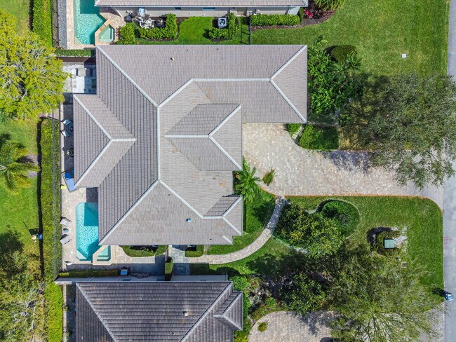 Foto del edificio - 2068 Wightman Dr