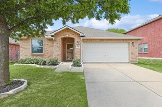 Building Photo - 13215 Cleburne Dr