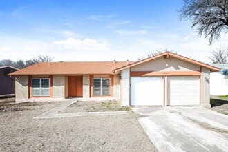 Building Photo - 7601 Tarrasa