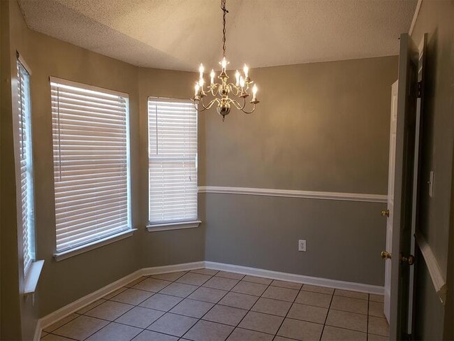 Building Photo - 4187 Rainey Woods Dr
