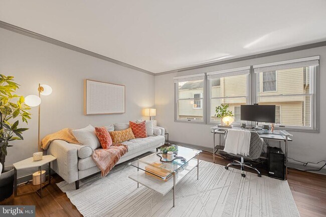 Foto del edificio - 5065 9th St S