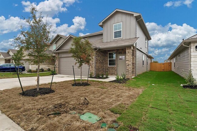 Building Photo - 2909 Tweedy Trail
