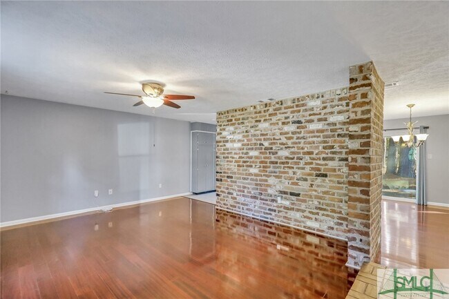 Foto del edificio - 13509 Rockingham Rd