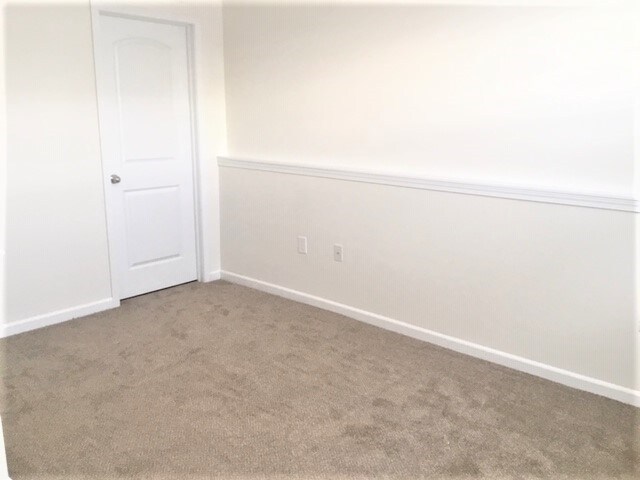 Building Photo - 134 Hummock Drive