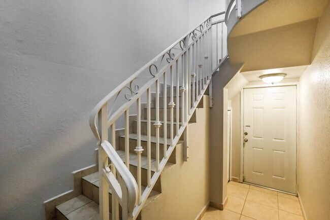 Foto del edificio - 7380 NW 174 TE