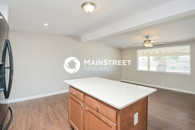 Foto del edificio - 3 Bedroom Pet-Friendly Home in Tucson, AZ with Main Street Renewal