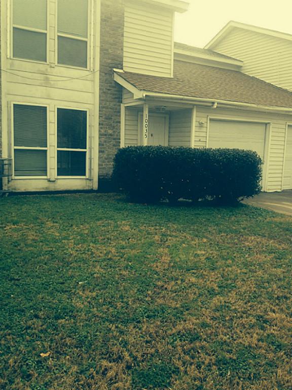 Primary Photo - 10035 Spring Place Dr