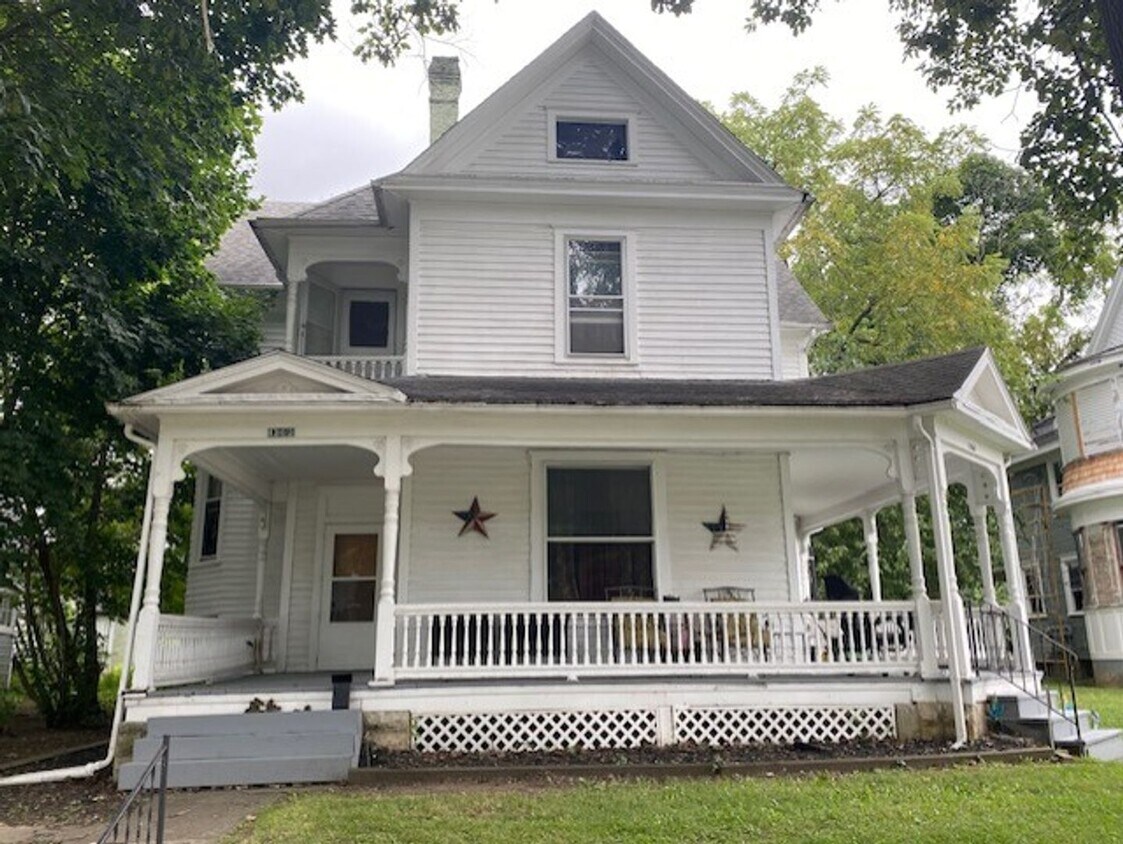 Foto principal - 1361/1363 Woodward Ave.