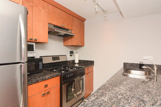 Foto del edificio - 1719 W Barry Ave