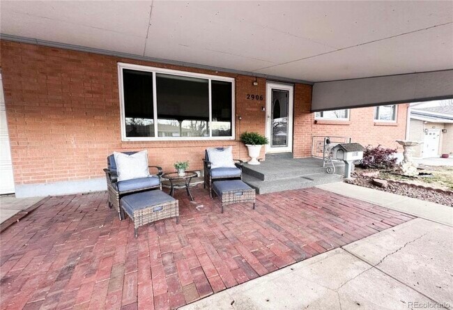 Foto del edificio - 2906 S Stuart Way
