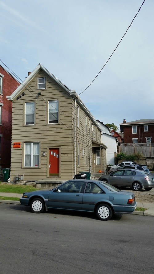 Building Photo - 2322 Stratford Ave