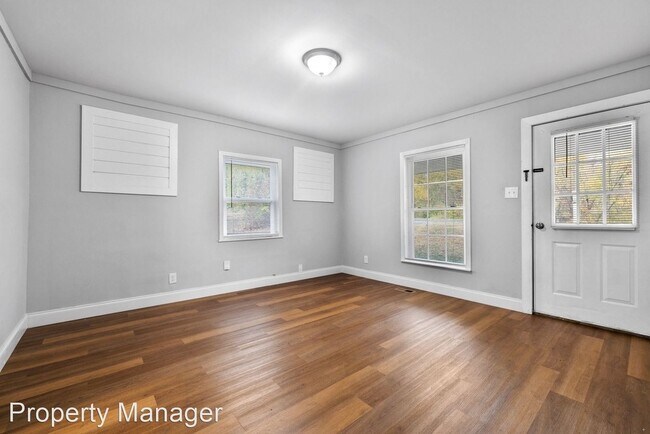 Foto del edificio - 4110 Garnet Dr