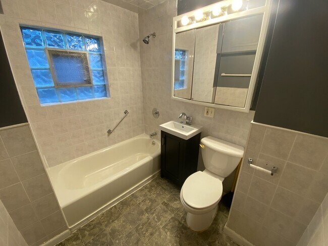 Foto del edificio - 5039 w Henderson