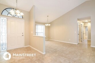 Building Photo - 3803 Hollow Wood Dr