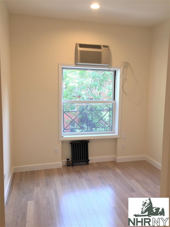 Building Photo - 145 West 14th Street