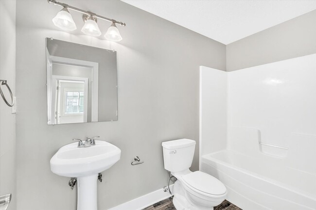 Building Photo - 946 Vincent Ct