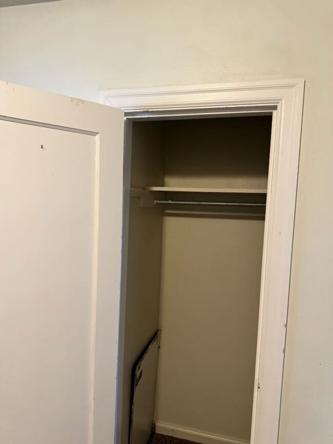 Building Photo - 364 S 300 W