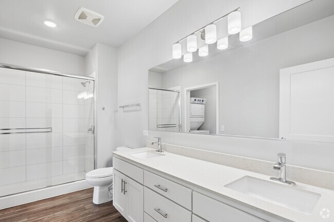 1.1A 1BR, 1BA - 819SF - Primary Bathroom - Watermark at The Grove
