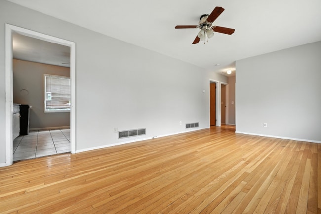Building Photo - 1193 Marble Dr