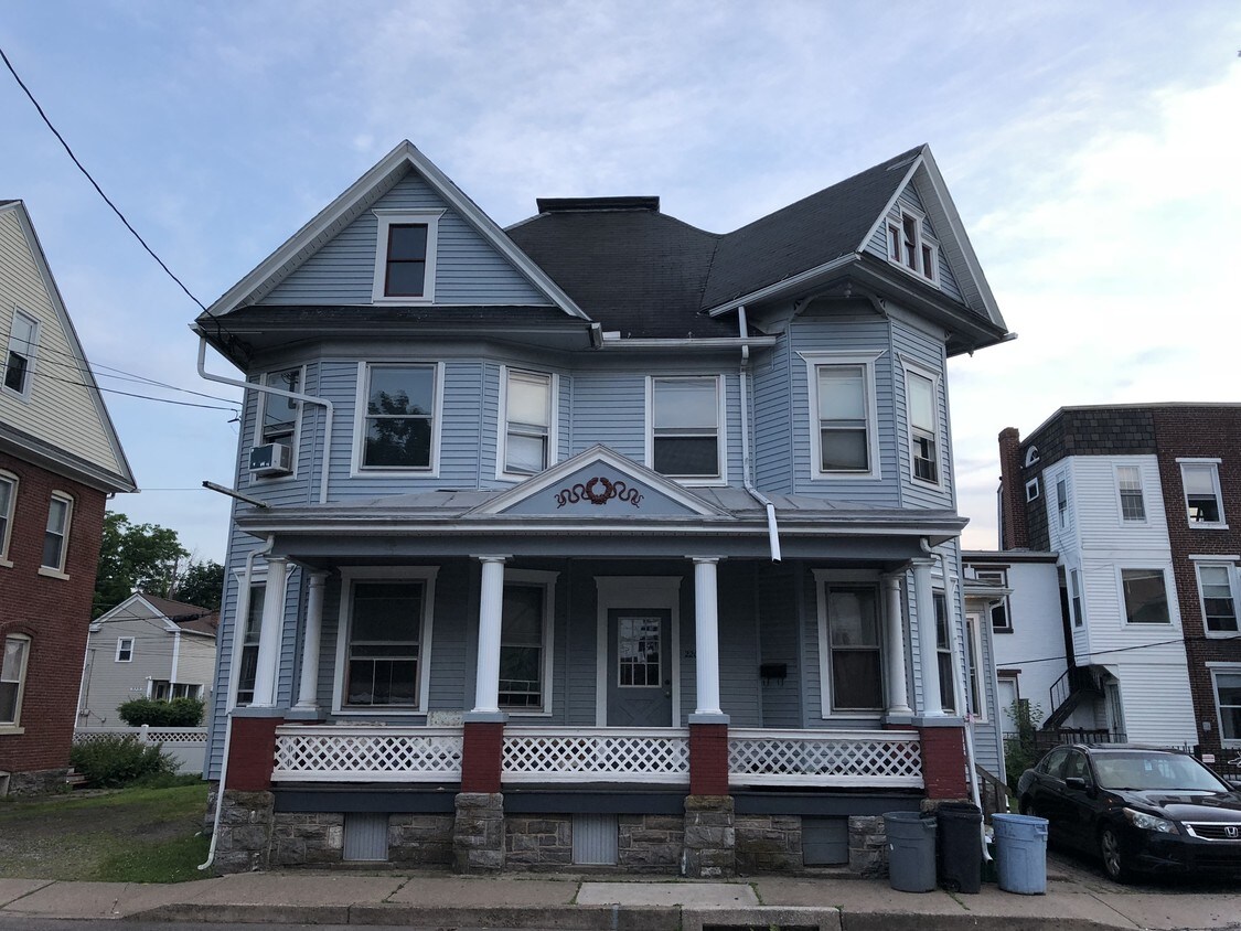 220 Jefferson St, Bloomsburg, PA 17815 220 Jefferson St Bloomsburg