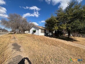 Building Photo - 1201 Greenwood Ave