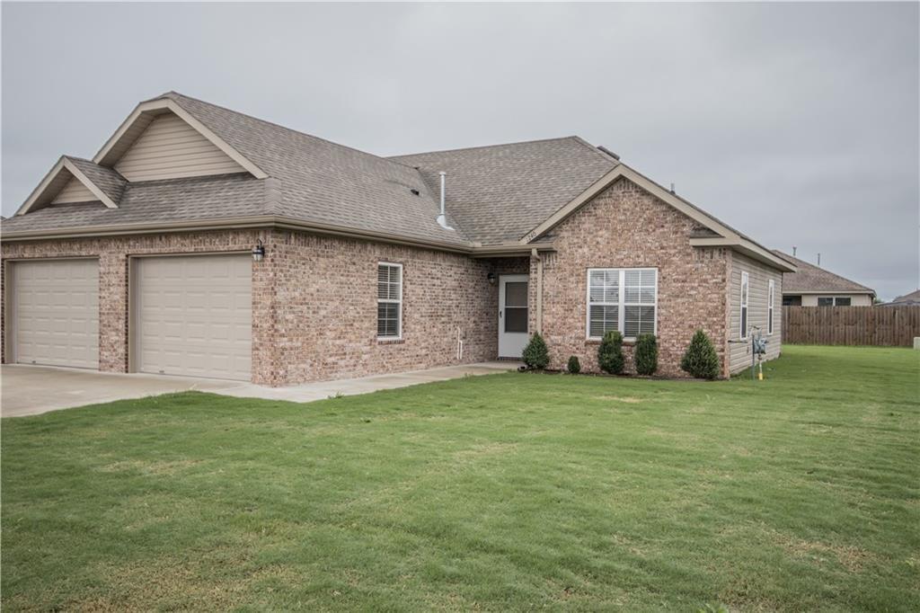 1240 Marigold Rd, Centerton, AR 72719 Townhome Rentals in Centerton
