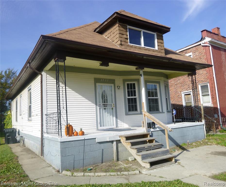 Primary Photo - 5777 Vermont St
