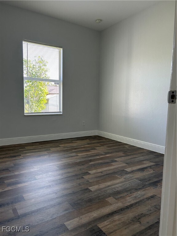 Building Photo - 3916 13th St SW