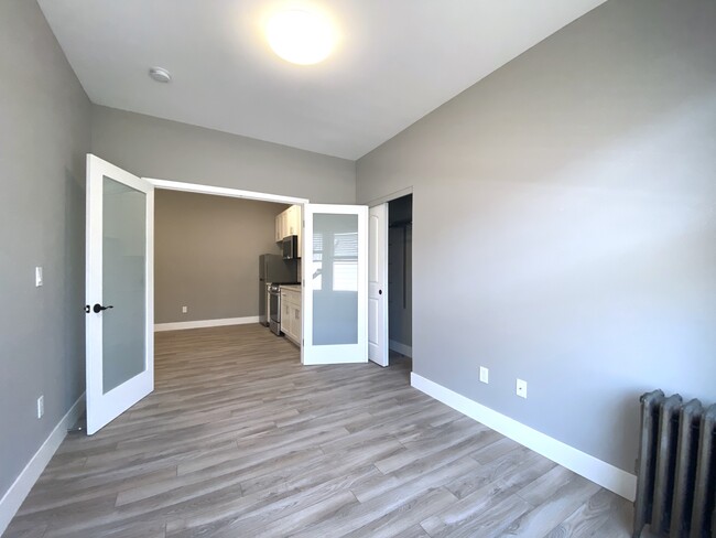 Foto del edificio - 2280 Pine St