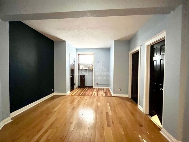 Foto del edificio - 215 E 11th Ave