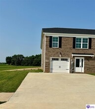Building Photo - 214 Dixon Cir