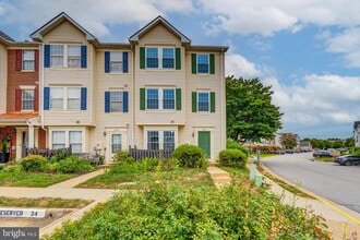 Building Photo - 9225 Cardinal Forest Ln