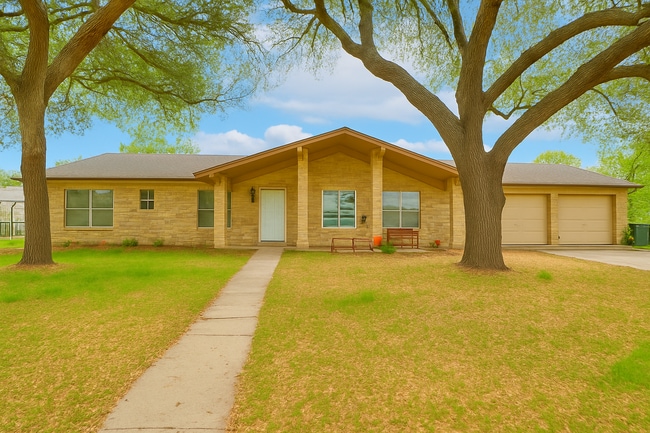 Building Photo - 1010 Country Oak Dr