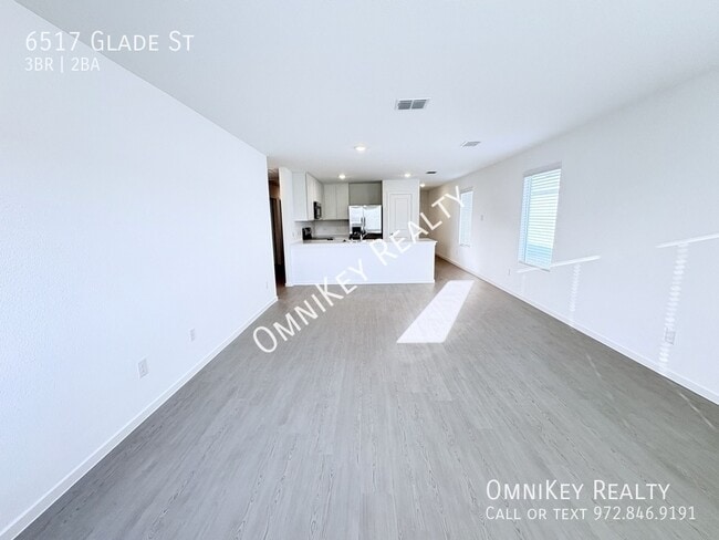 Building Photo - 6517 Glade St