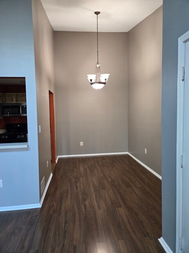 Foto del edificio - 289 English Pl