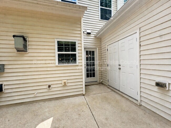 Foto del edificio - 166 Gulley Glen Dr