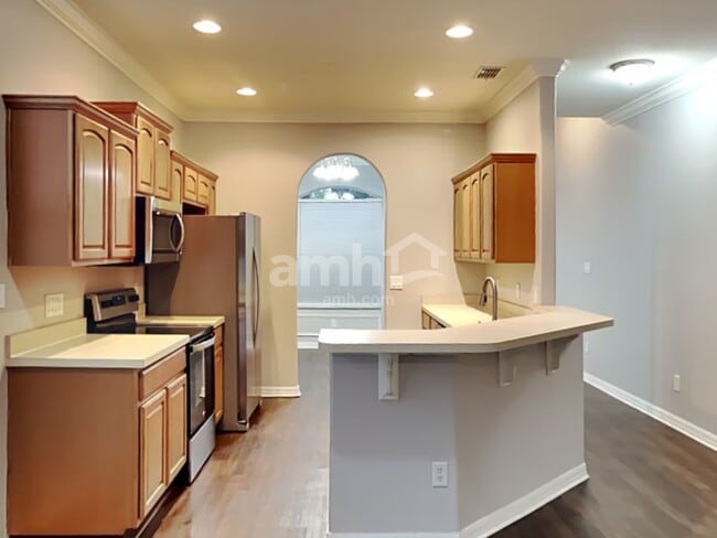 Foto del edificio - 1560 Mountclair Ct