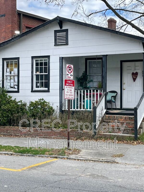 160 1/2 Coming Street - 160 1/2 Coming Street