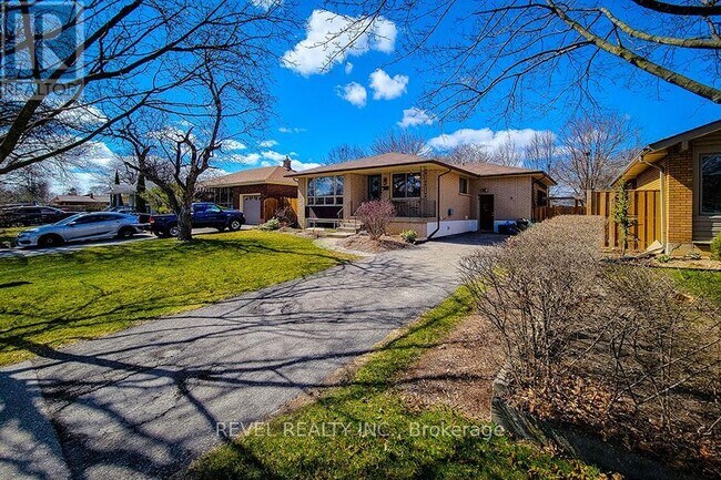 Photo du bâtiment - 25 Buckingham St