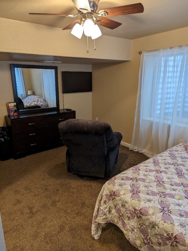 Building Photo - 323 Zuniga St