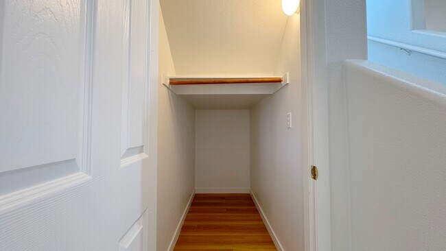 Foto del edificio - 6176 Windmill Island Ave