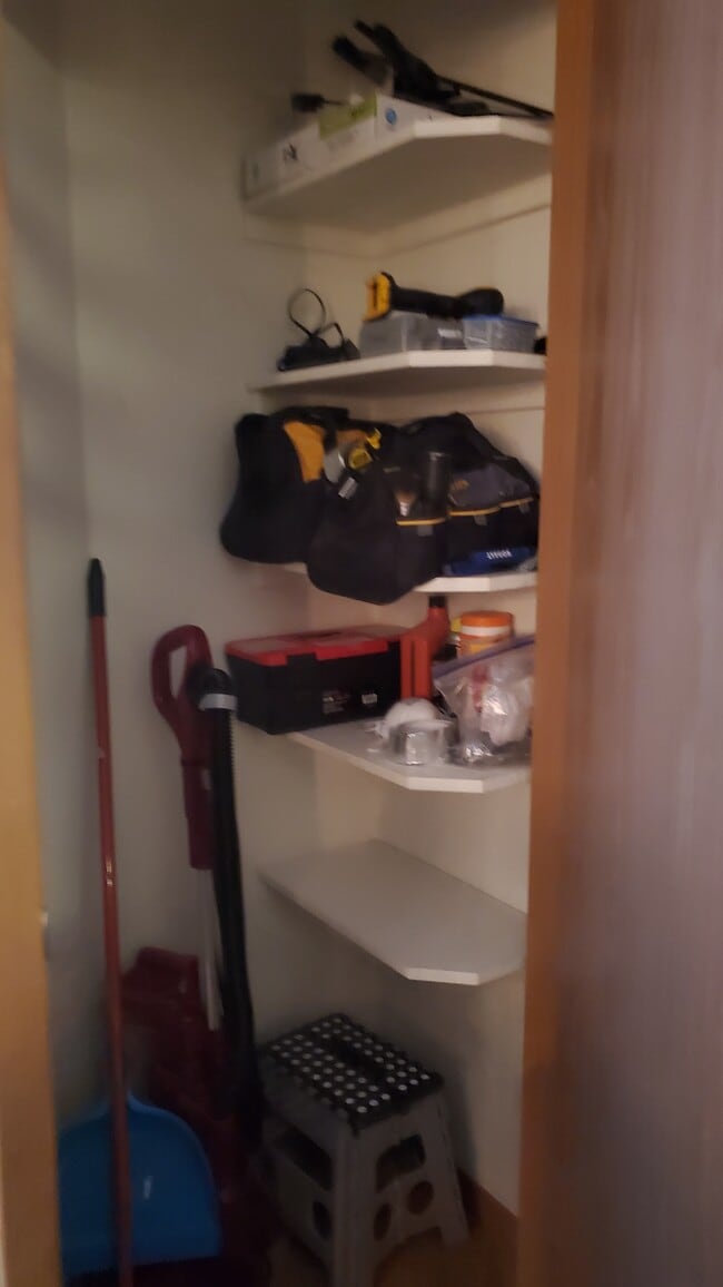 Building Photo - 407 Kimberlite St