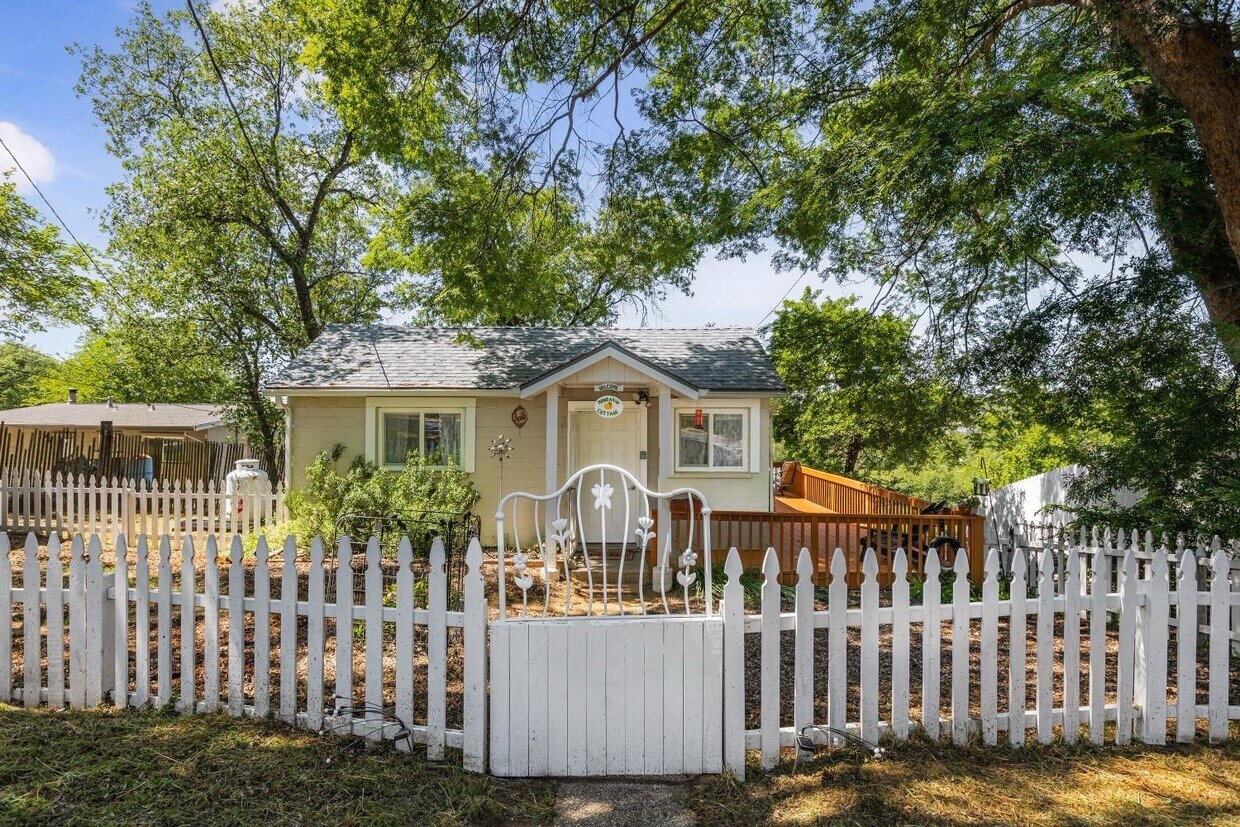 Foto principal - 11321 Joeger Rd